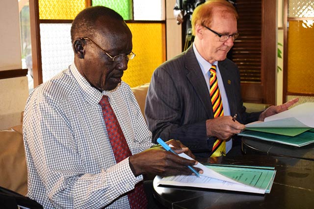 Better Globe Forestry signs an MoU with a farmer's association of over 7,000 farmers